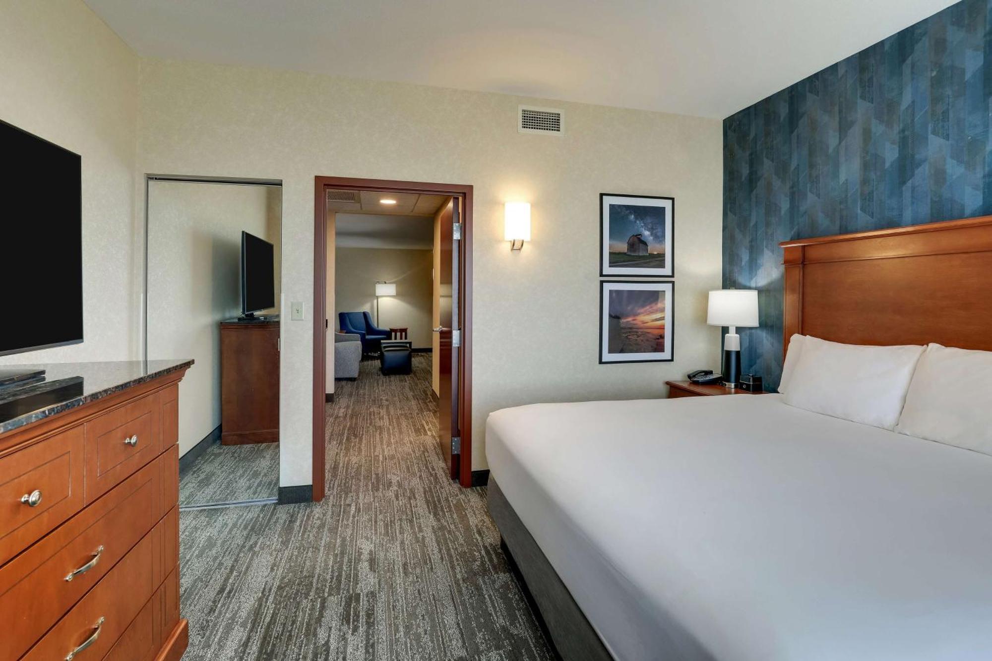 Drury Plaza Hotel Mt Vernon Маунт-Вернон Экстерьер фото
